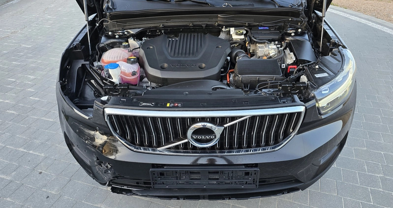 Volvo XC 40 cena 108700 przebieg: 62000, rok produkcji 2021 z Jordanów małe 562